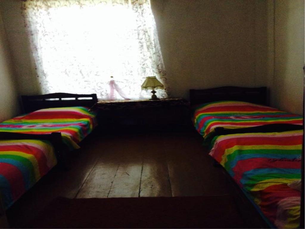 Tamar Guest House Гори Экстерьер фото