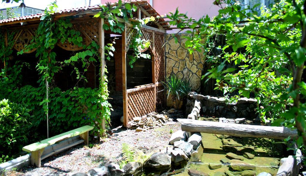 Tamar Guest House Гори Номер фото